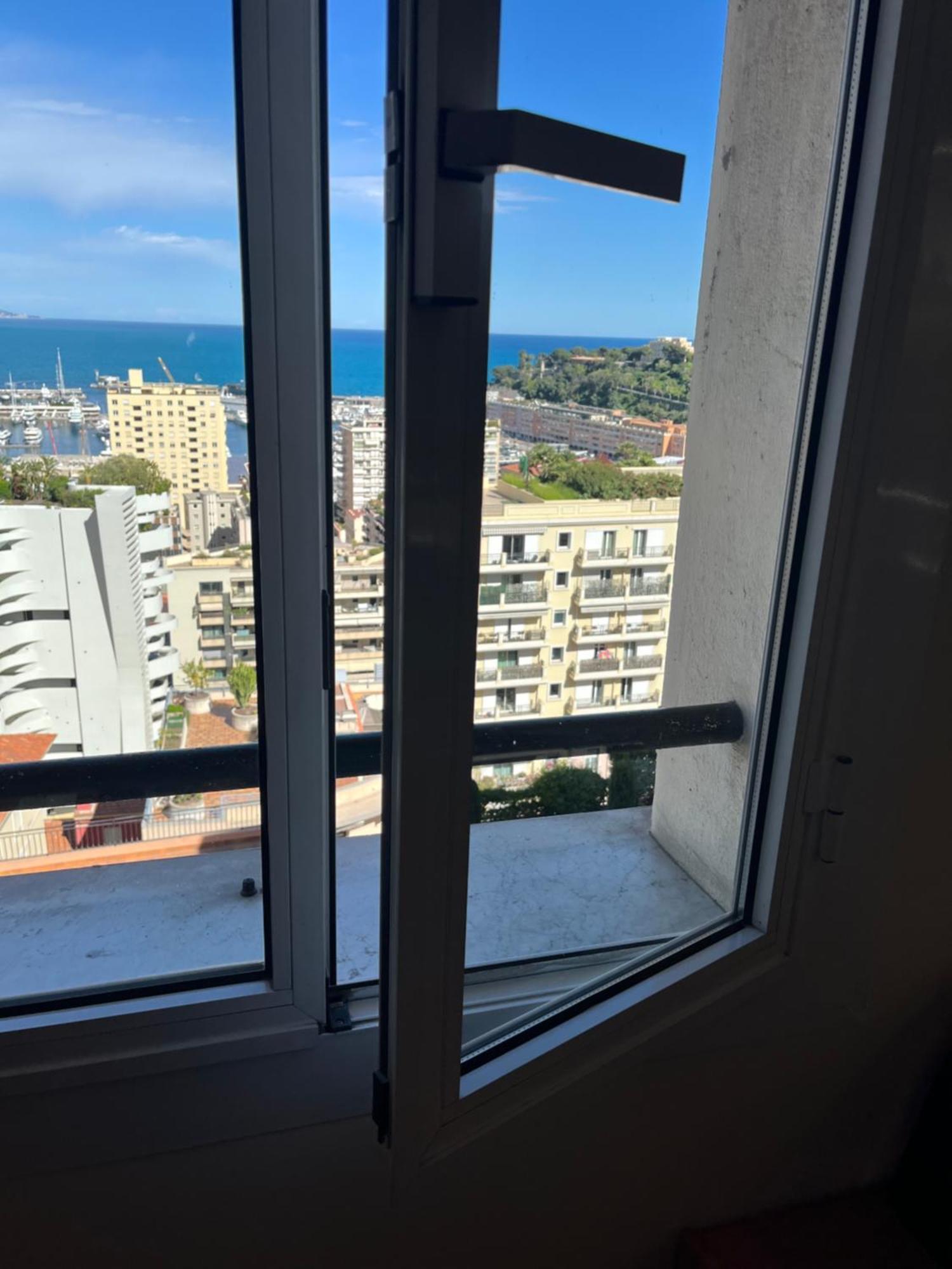 Plein Coeur De Monaco, A 300 Metres A Pied Du Port De Monaco, 4 Pieces Dans Des Escaliers Vue Mer Exceptionnelle Dış mekan fotoğraf